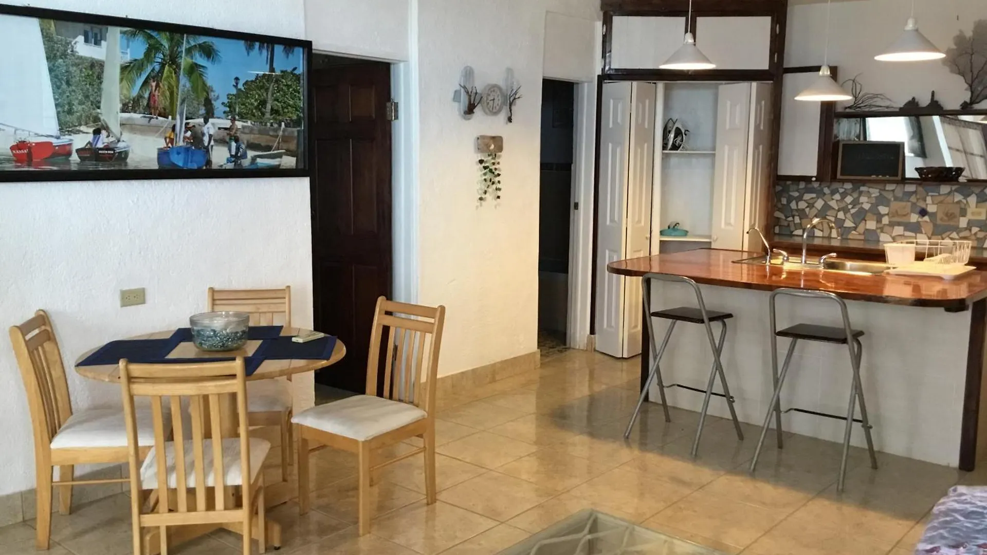 Twin Lakes Sunset Cabin דירה